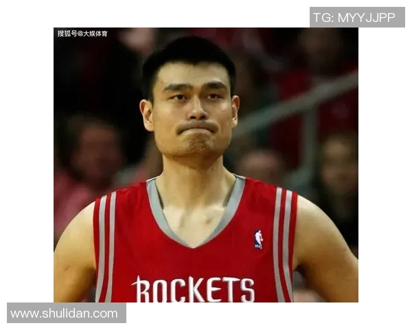 姚明与奥拉朱旺的传奇对决与篮球精神的传承之路