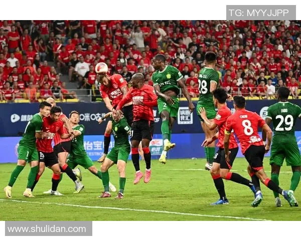 重庆足球明星盘点他们的成就与影响力分析 重庆足球明星盘点他们的成就与影响力分析