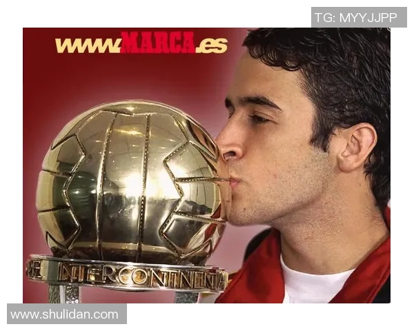 足球明星纪念品戒指的魅力与收藏价值探秘 足球明星纪念品戒指的魅力与收藏价值探秘